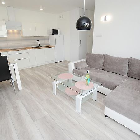 Apartament Magnolia Kolobrzeg Bagian luar foto