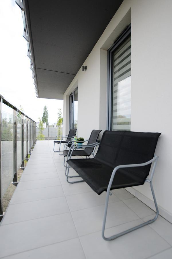 Apartament Magnolia Kolobrzeg Bagian luar foto