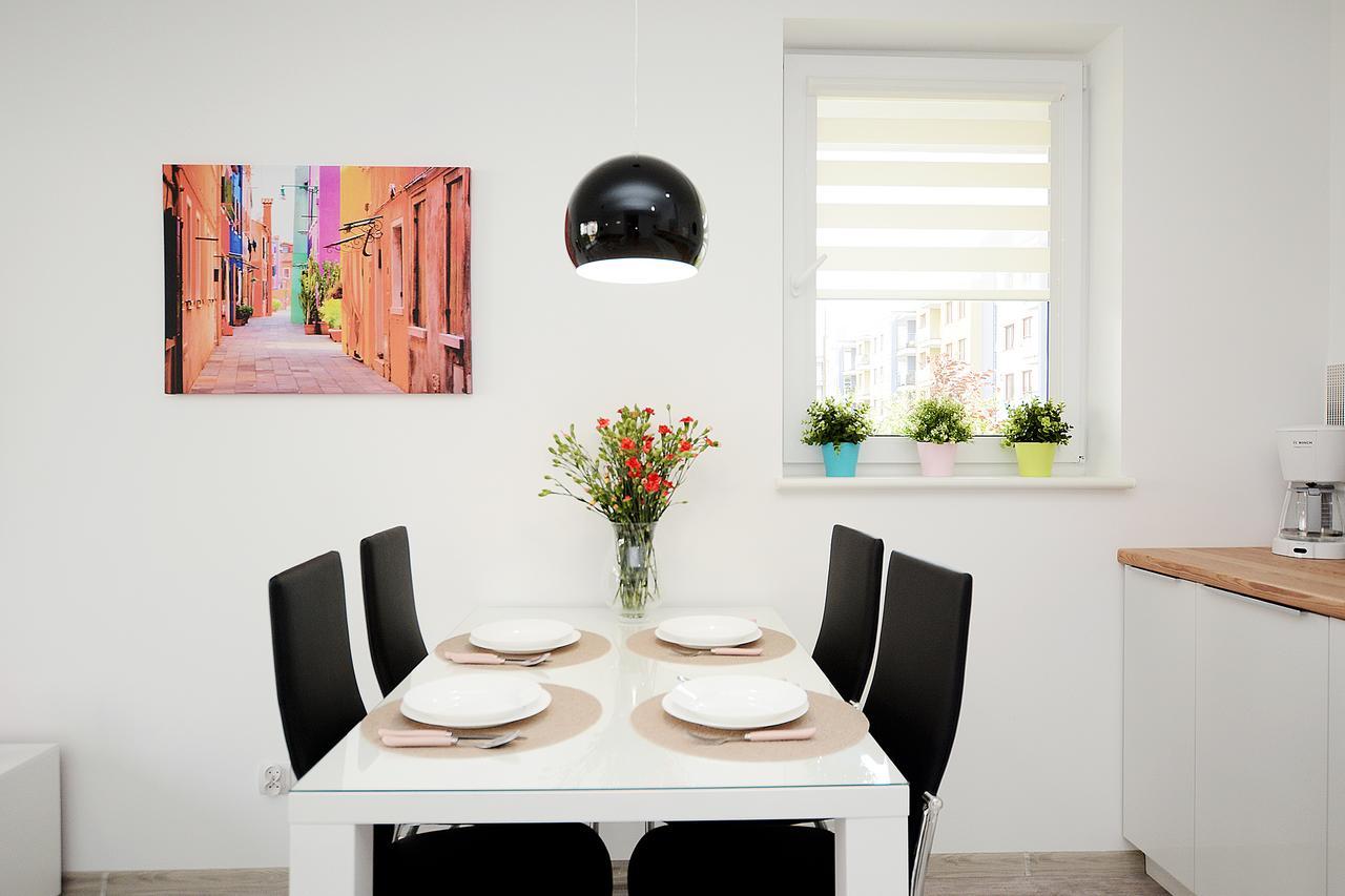 Apartament Magnolia Kolobrzeg Bagian luar foto