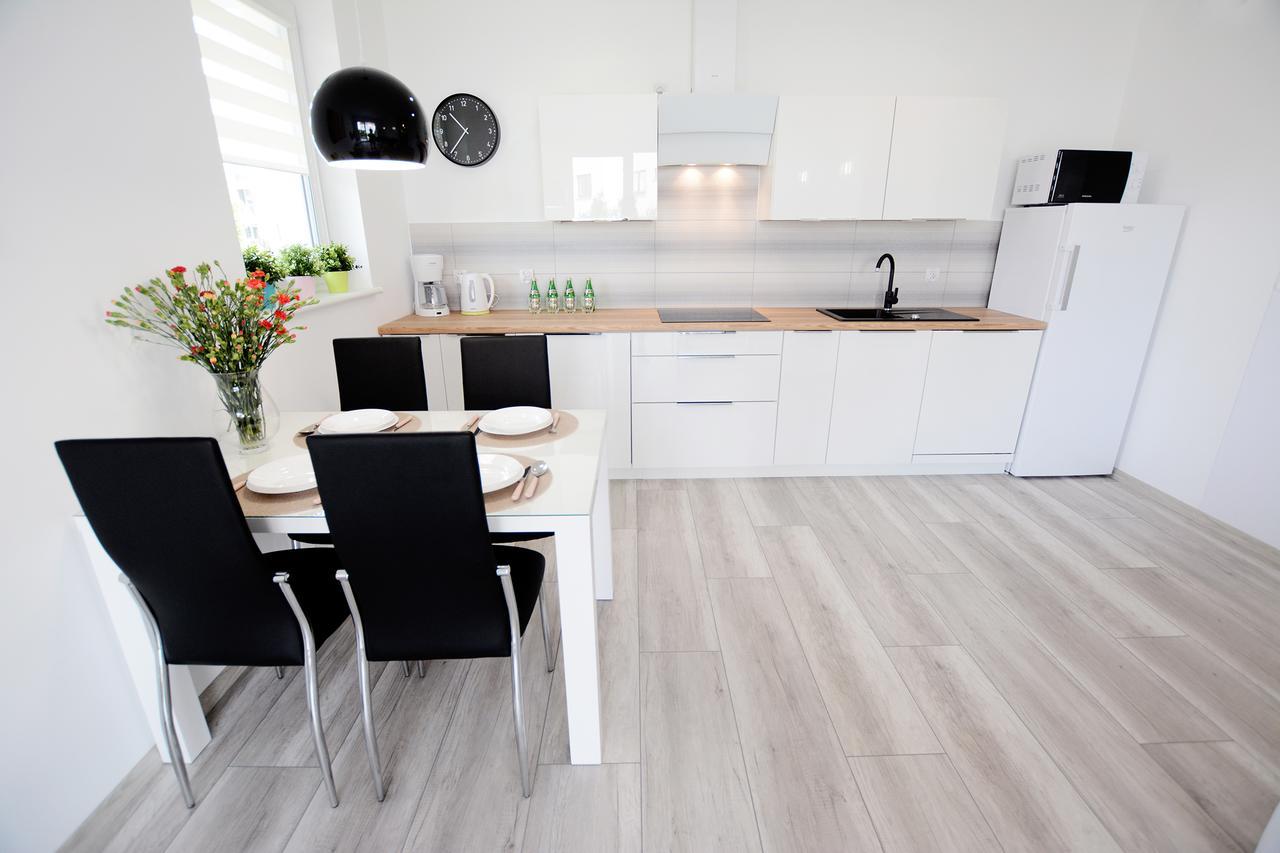Apartament Magnolia Kolobrzeg Bagian luar foto