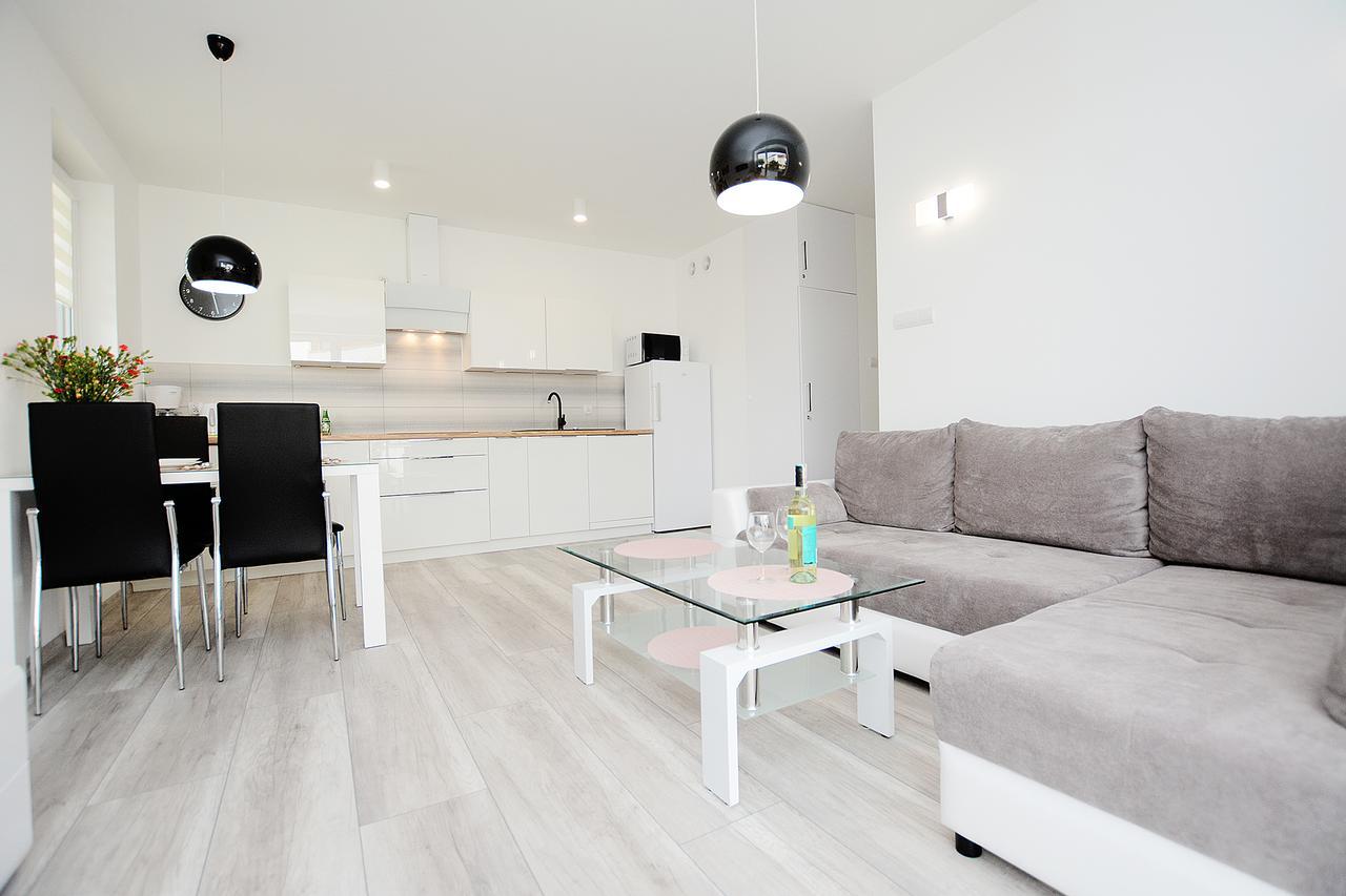 Apartament Magnolia Kolobrzeg Bagian luar foto