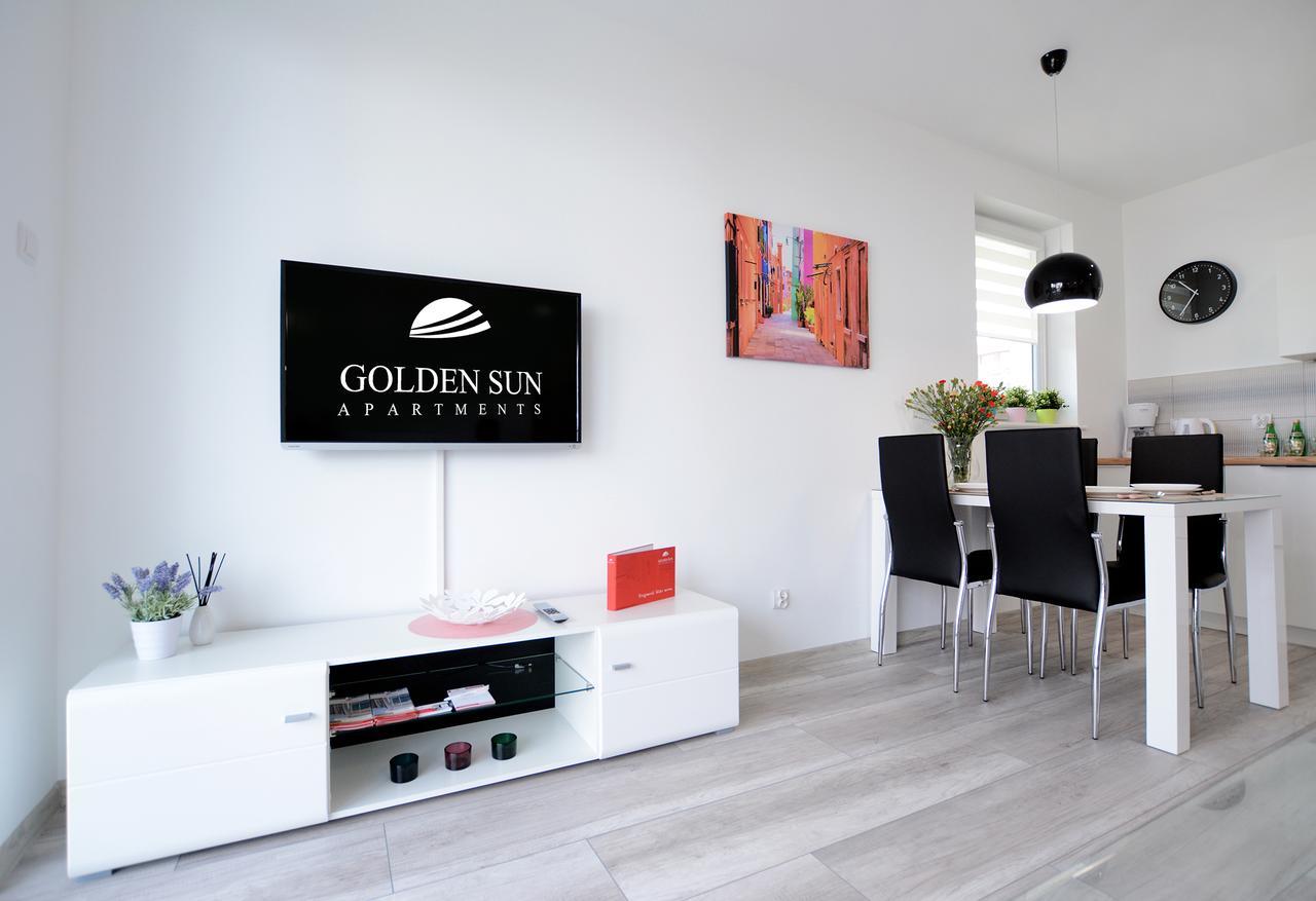 Apartament Magnolia Kolobrzeg Bagian luar foto